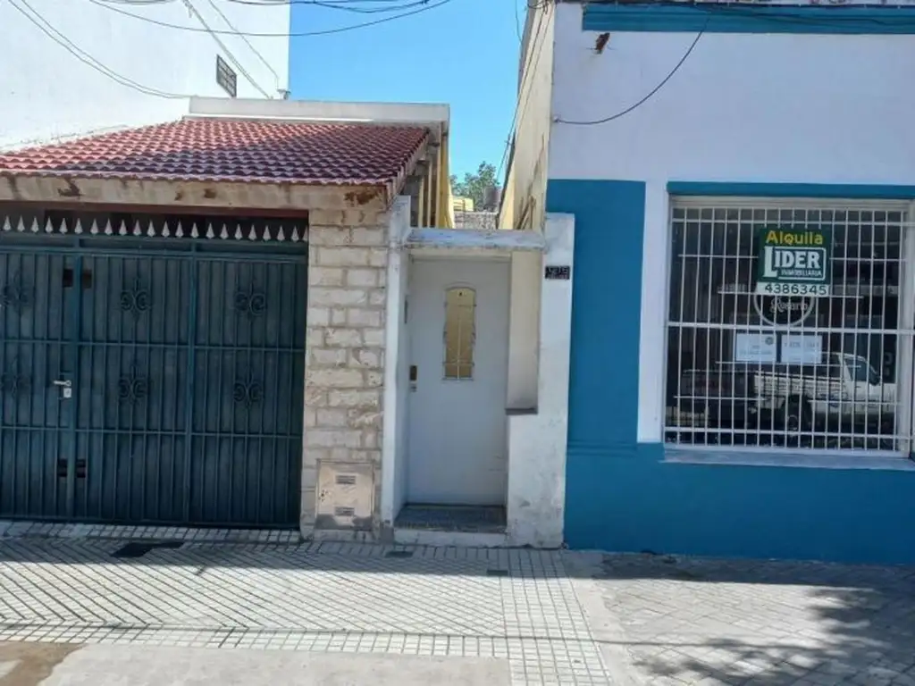 Casa Interna  Única de dos dormitorios