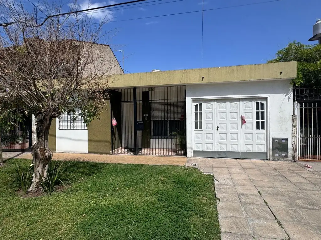 VENTA CASA PH 3 AMBIENTES EN MERLO SUR