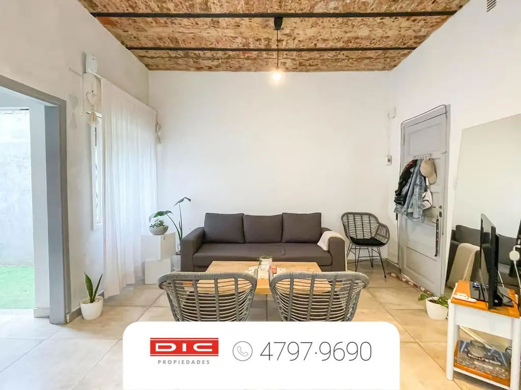 Casa 1 dormitorio Venta - Florida Oeste