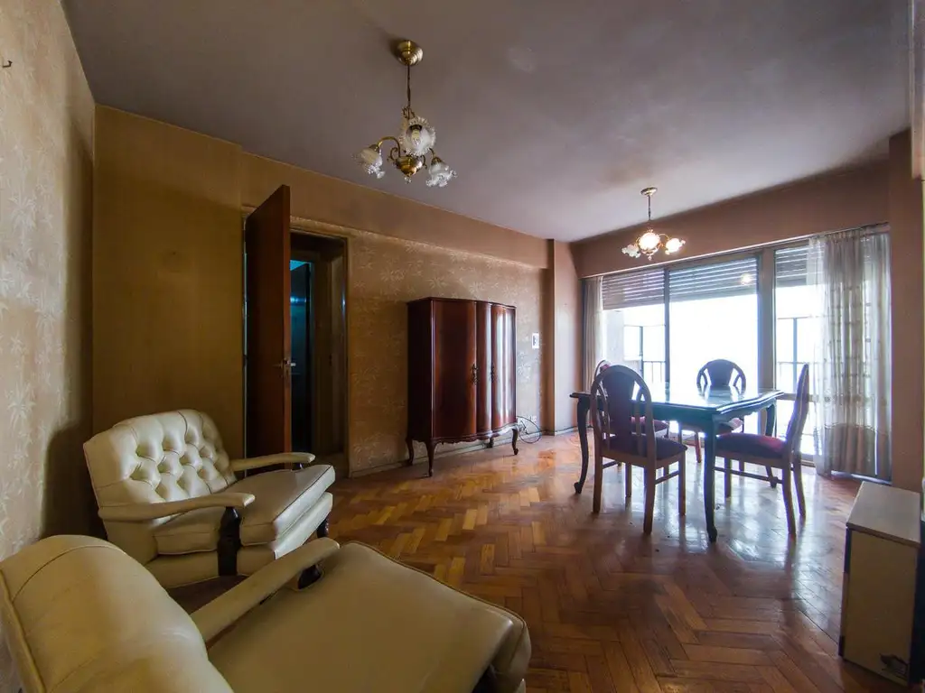 Departamento 2 amb en Villa Devoto (Calderón al 3200)