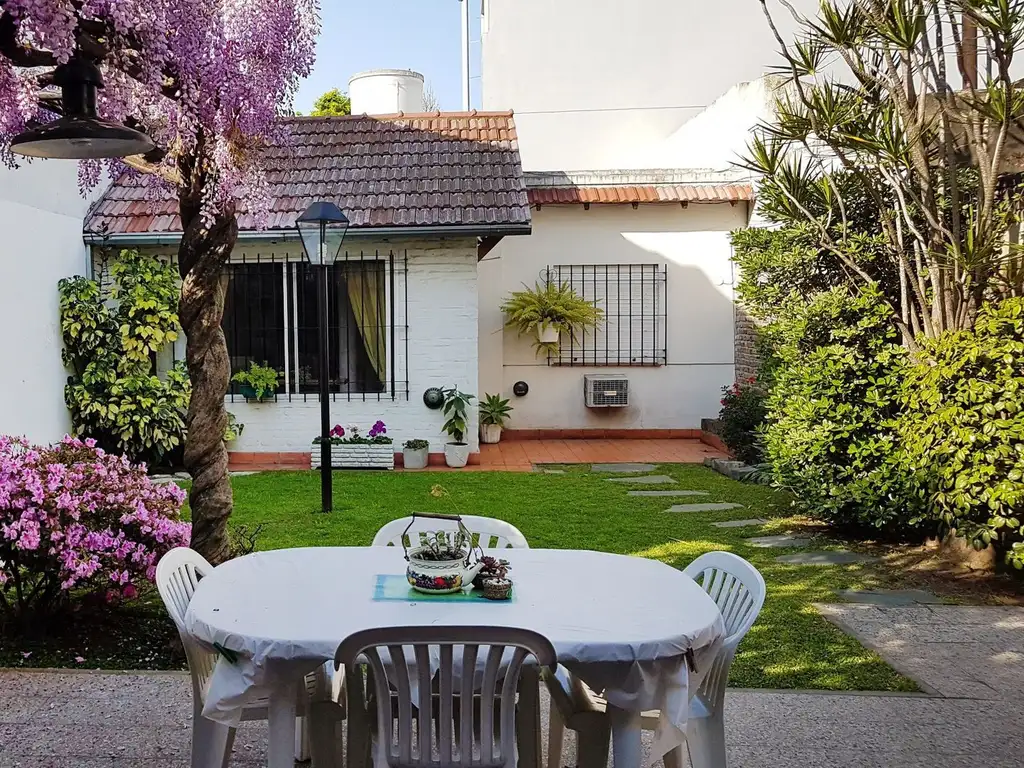 CASA VENTA LOMAS DEL MIRADOR 5 AMB JARDIN COCHERA