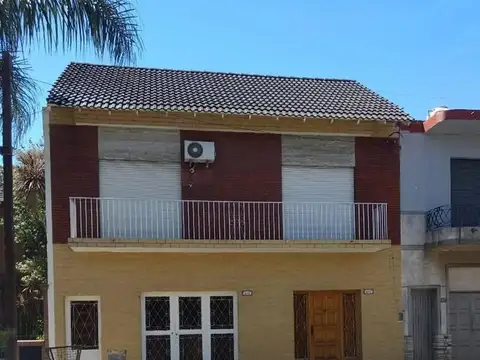 Casa  en Venta ubicado en Villa Libertad, San Martin, G.B.A.