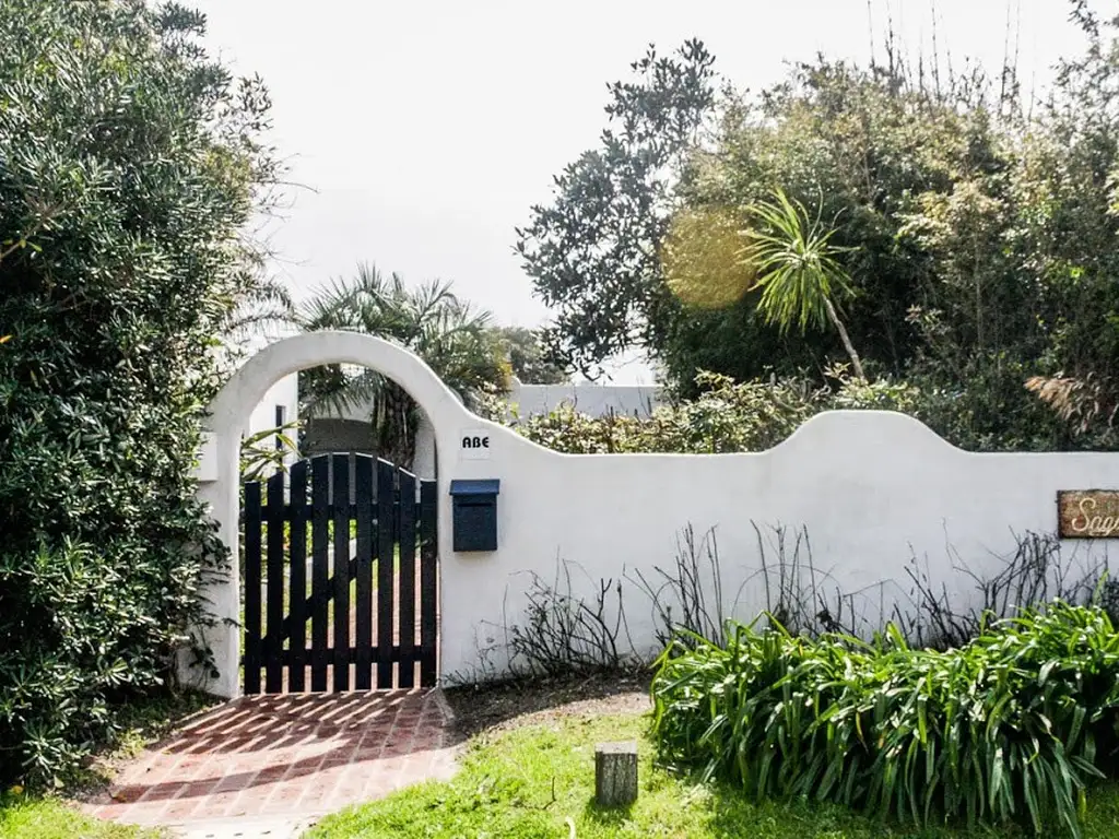 Casa - Alquiler temporario - Uruguay, Punta del Este