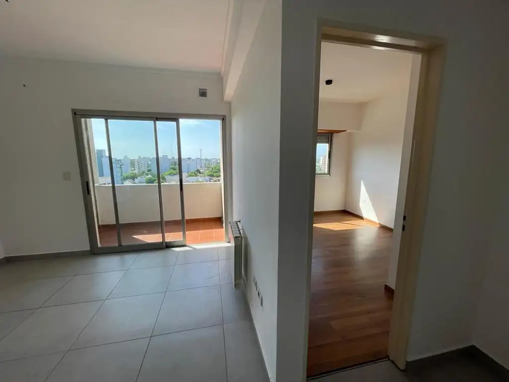 Departamento 1 dormitorio con cochera en venta