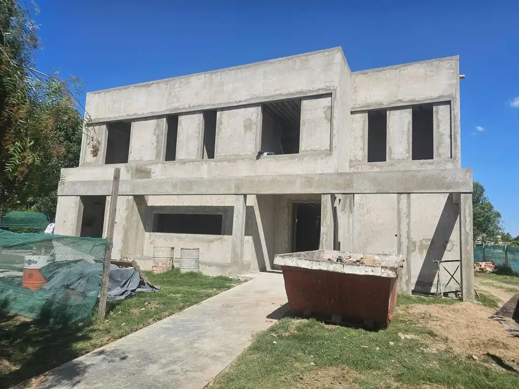 Casa en venta a estrenar al agua El Canton, Norte, Escobar