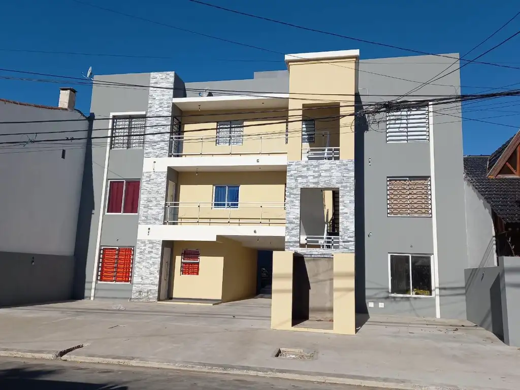 Departamento en venta - 2 Dormitorios 2 Baños - 59Mts2 - Mar de Ajó