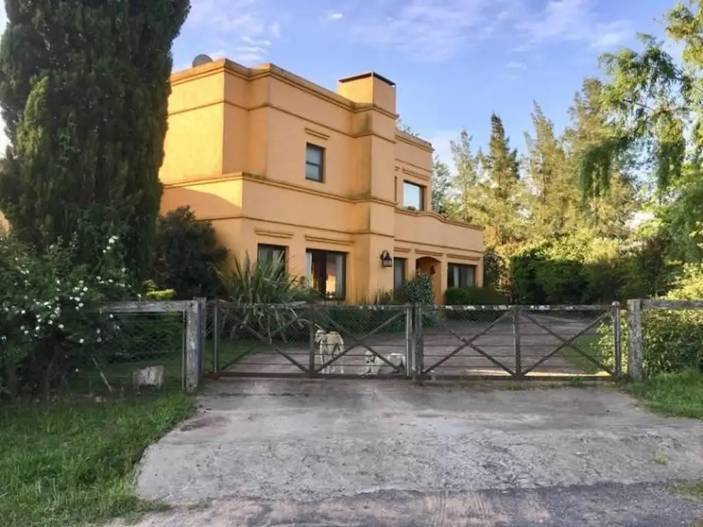 Barrio Cerrado La Ranita - Casa en venta