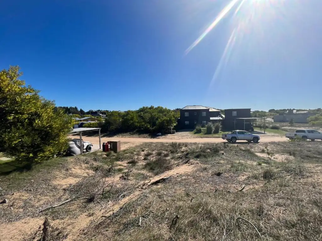 Venta lote/terreno en Barrio Senderos 3, Costa Esmeralda, Costa Atlántica .