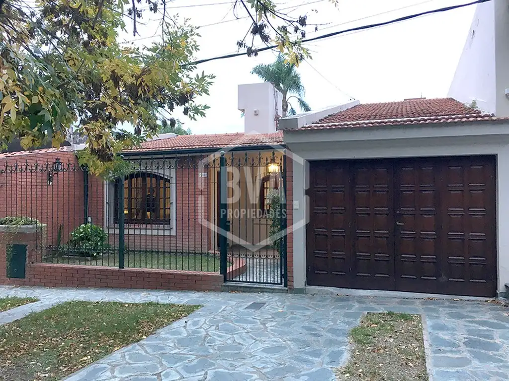 : : VENTA : : Casa en Tres Cerritos