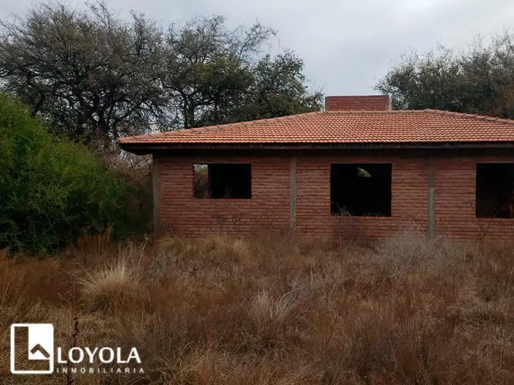 Vivienda a terminar en Carpintería