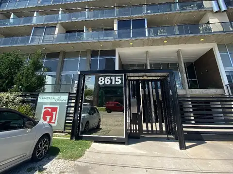 ALQUILER - departamento externo en Condominio Terrazas al Green. Fisherton