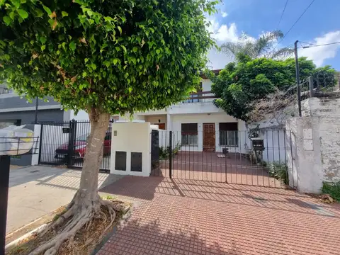 PH en Venta - 5 ambientes - USD 125.000