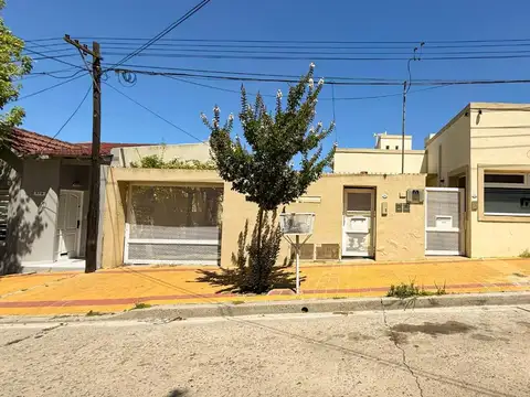 VENTA EN TANDIL DE OFICINA MAS DOS MONOAMBIENTES