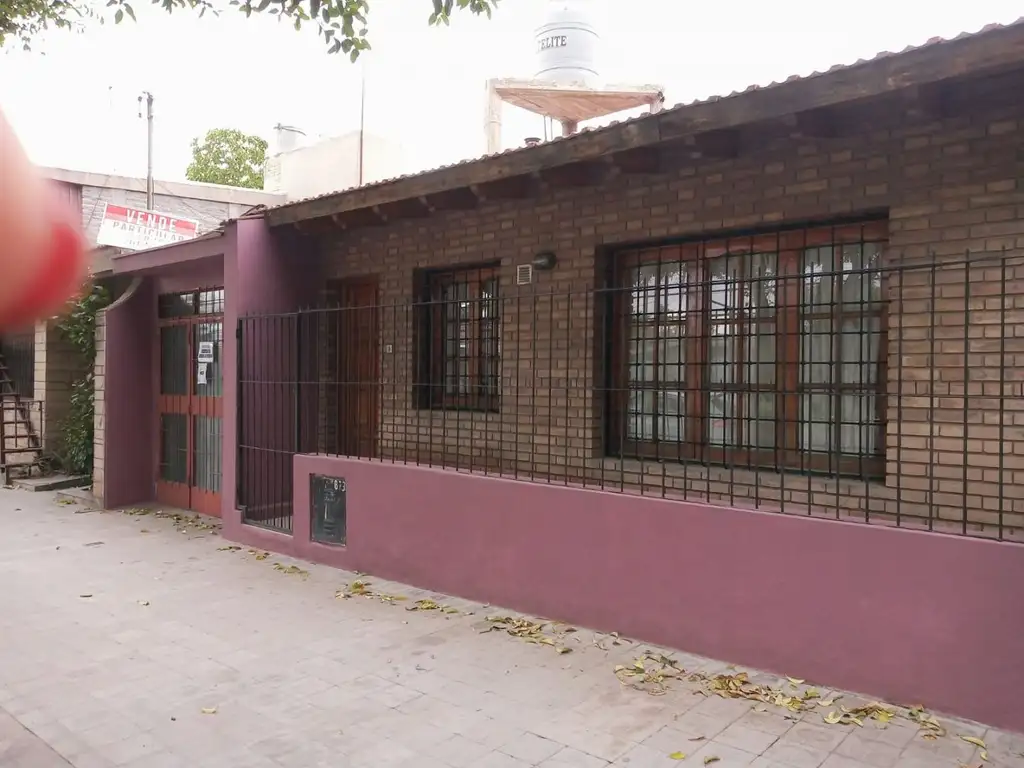 Casa - Venta - Argentina, Mendoza - manuel A.saez 800