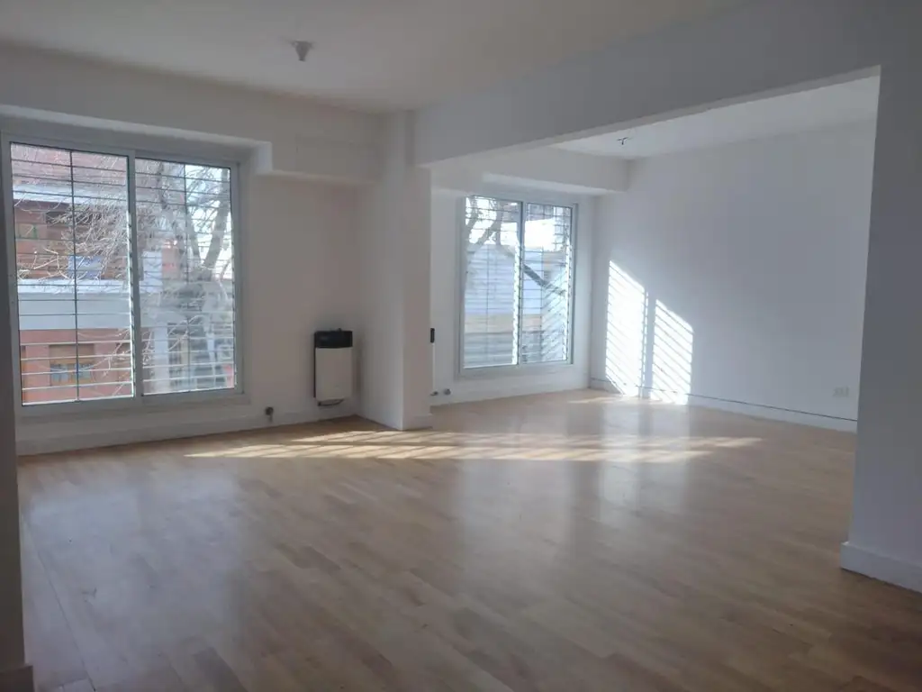 Venta Departamento Categoria Semipiso Dos Dormitorios. La Sexta