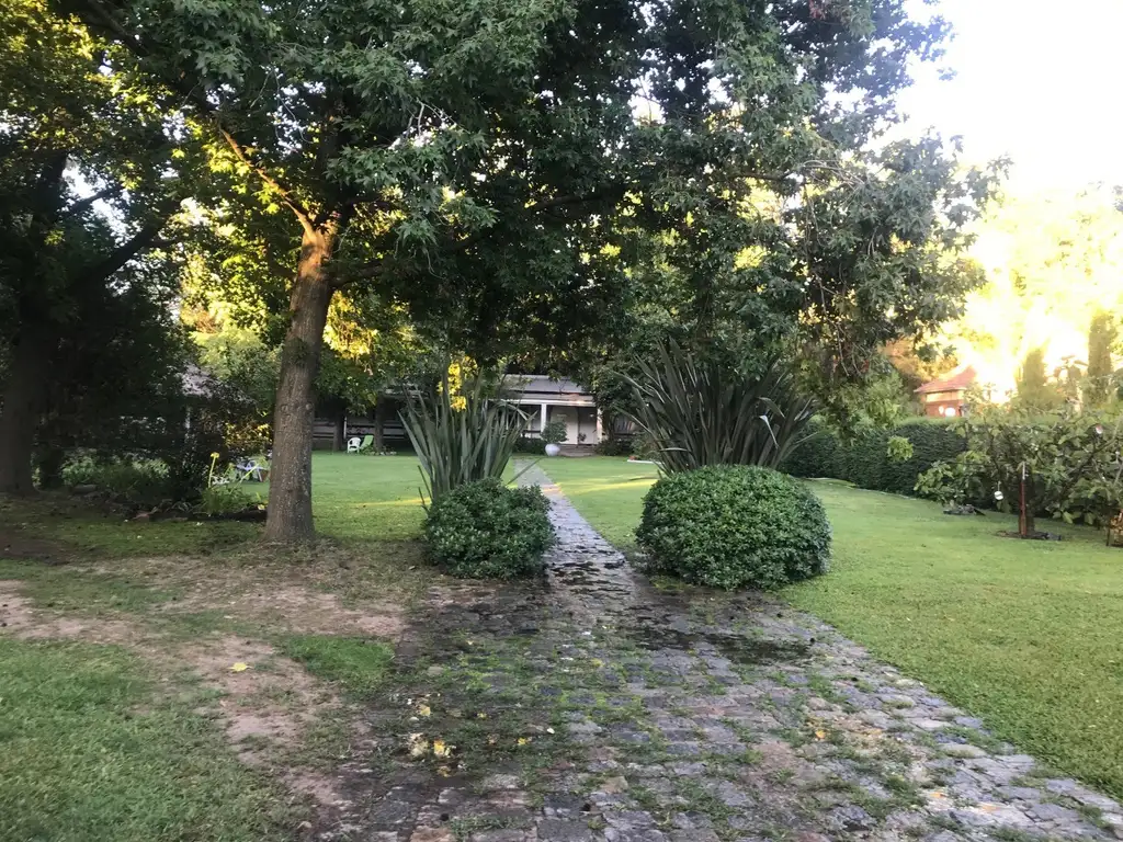 Casa en Venta - 5 ambientes - USD 158.000