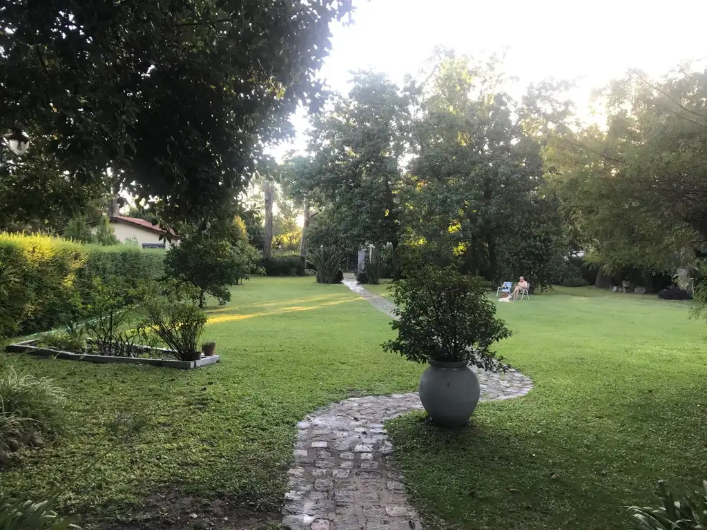 Casa en Venta en Del Viso - 5 ambientes