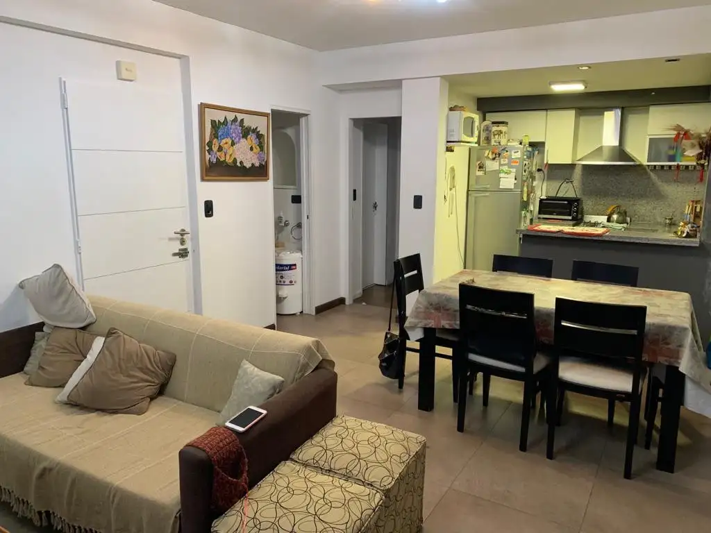 Departamento de 2 ambientes en excelente ubicación en Belgrano al 1700 - Banfield