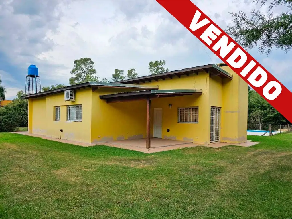 Casa Chalet  en Venta en Parque Jularó, Exaltación de la Cruz, G.B.A. Zona Norte