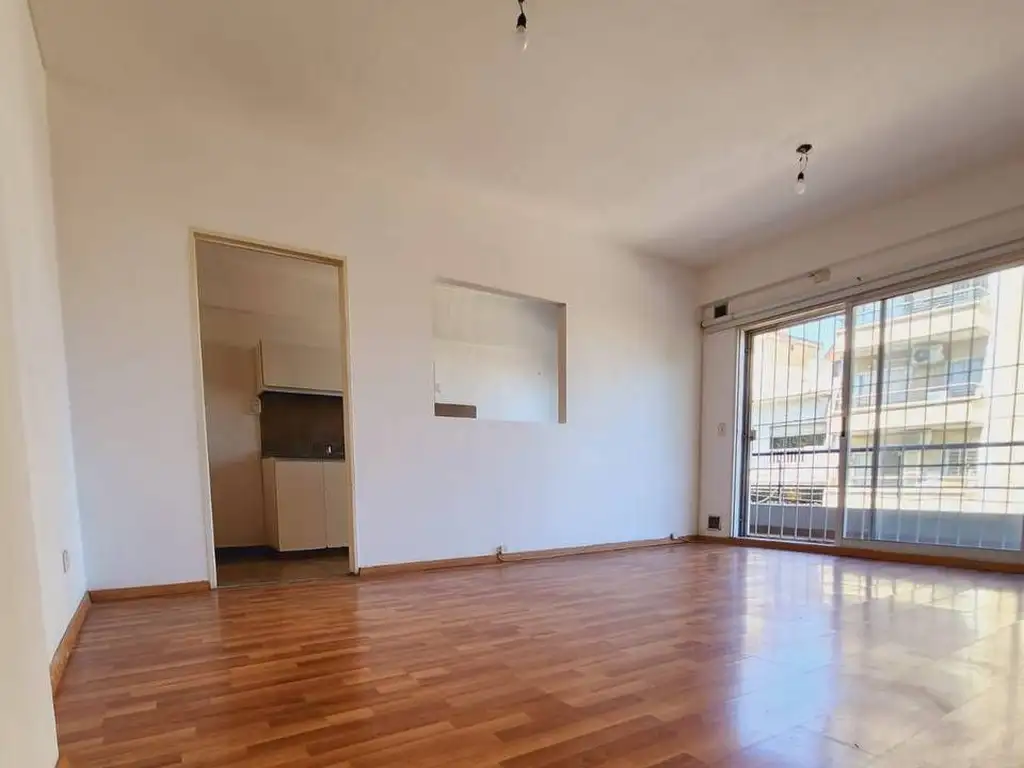 Hermoso Departamento de 2 Ambientes De 52 Mts en Villa Del Parque