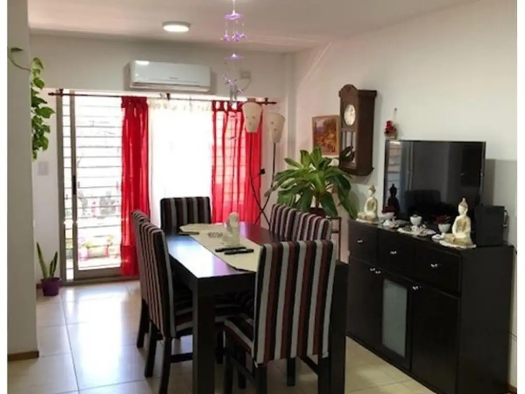 Departamento en VENTA  - Caseros Centro