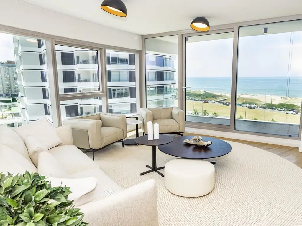 Venta Departamento  Trump Tower Punta del Este