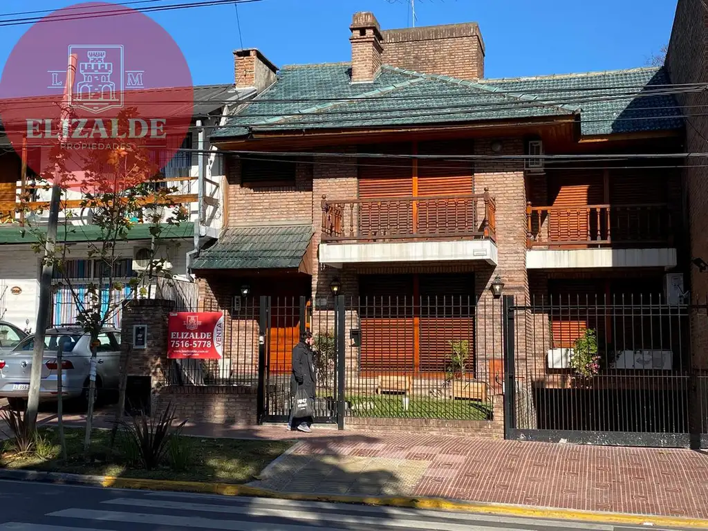 Av. Libertador y Gandolfo - Casa en Venta - Punta Chica