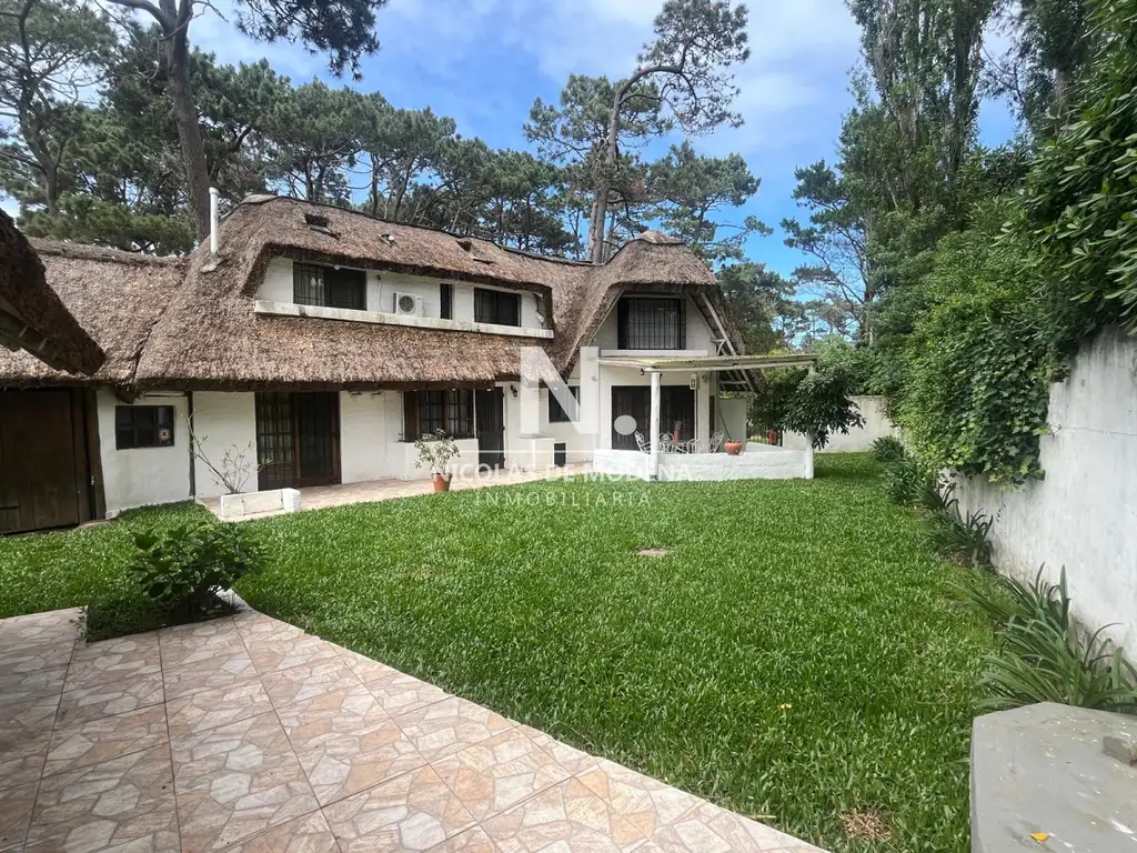 Casa de 3 dormitorios en playa brava, Punta del Este