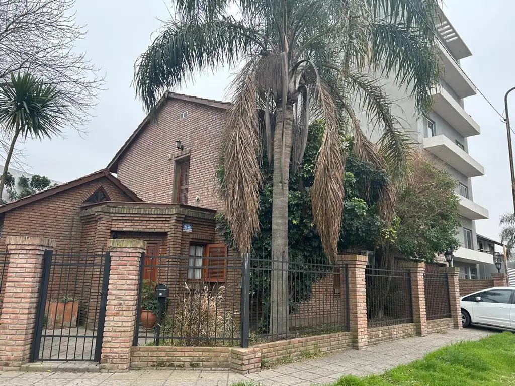 Casa en  San Lorenzo