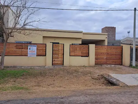 CASA DE DOS DORMITORIOS A ESTRENAR EN CAMPIÑAS DE PIÑERO