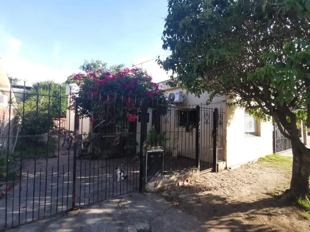 Casa de 2 dormitorios en Tortuguitas Centro