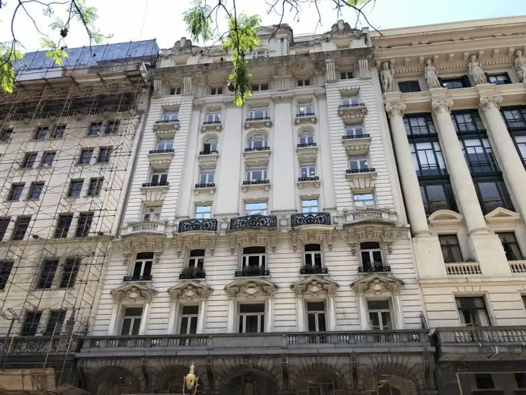 Edificio de Oficinas en Block - Microcentro - Capital Federal