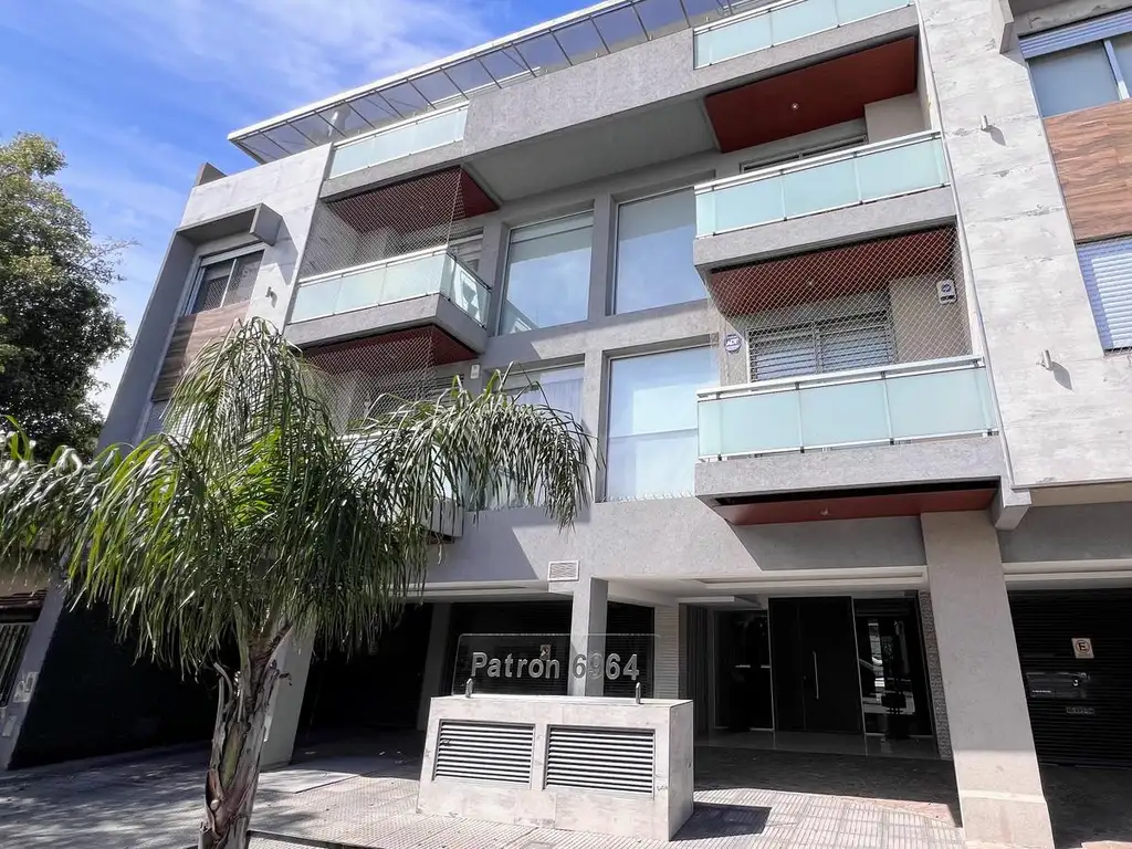 Venta Departamento 4 ambientes con patio - Cocheras Opcionales