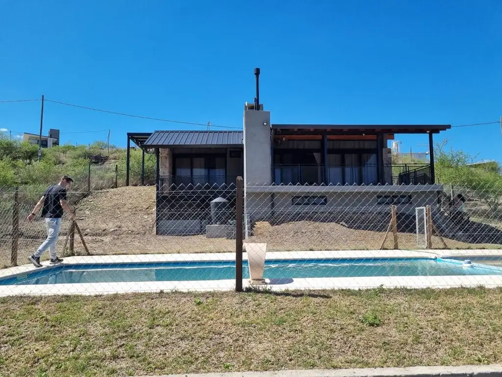 VENTA CASA 1 DORM CALIDAD PREMIUN ESTANCIA VIEJA