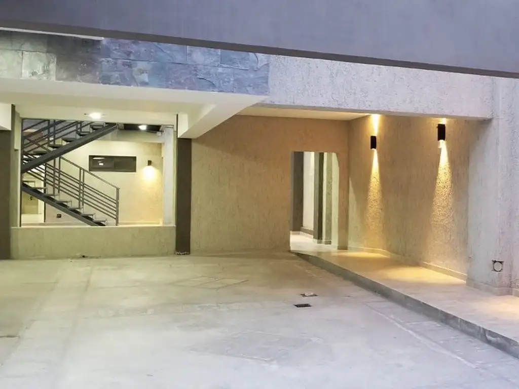 Venta dpto primer piso cuarta oeste Mendoza