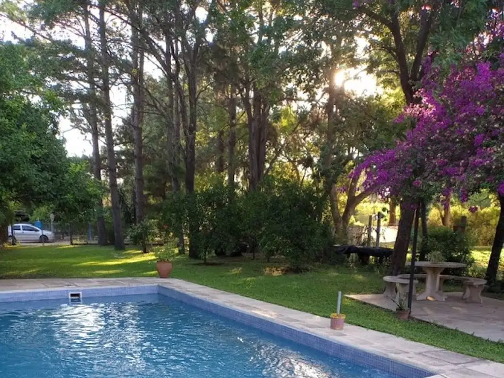 Casa con enorme terreno