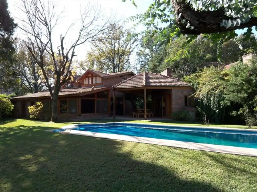 Muy linda casa en San Carlos C.C.