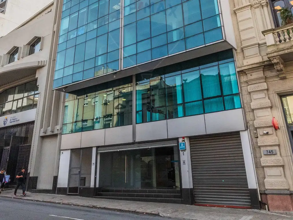 VENTA LOCAL COMERCIAL EDIFICIO ZONA25 CIUDAD VIEJA