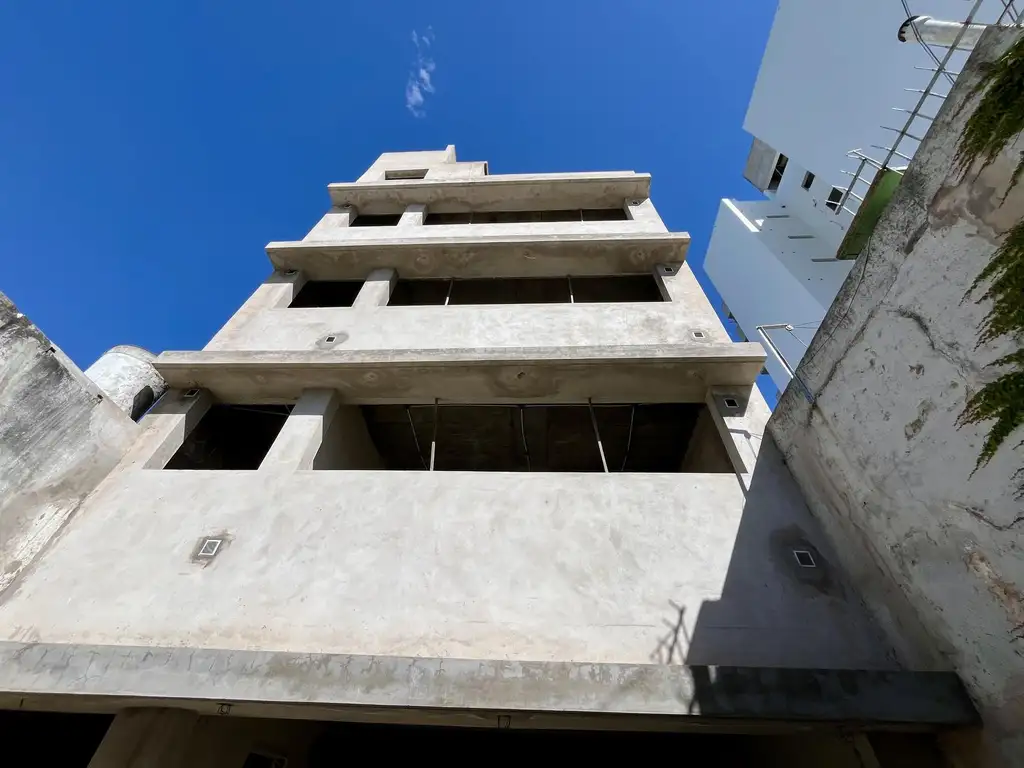 Edificio Comercial en La Plata