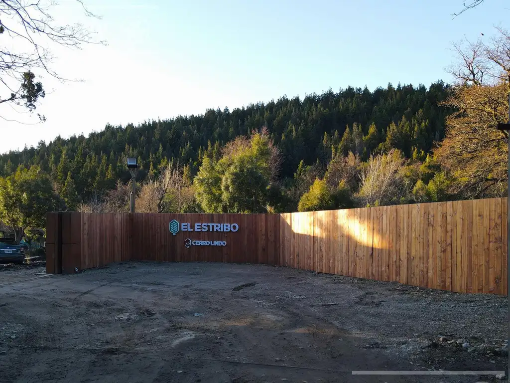 Terreno en Venta en Barrio Cerrado Cerro Lindo El Estribo a 1 km del centro de Bariloche