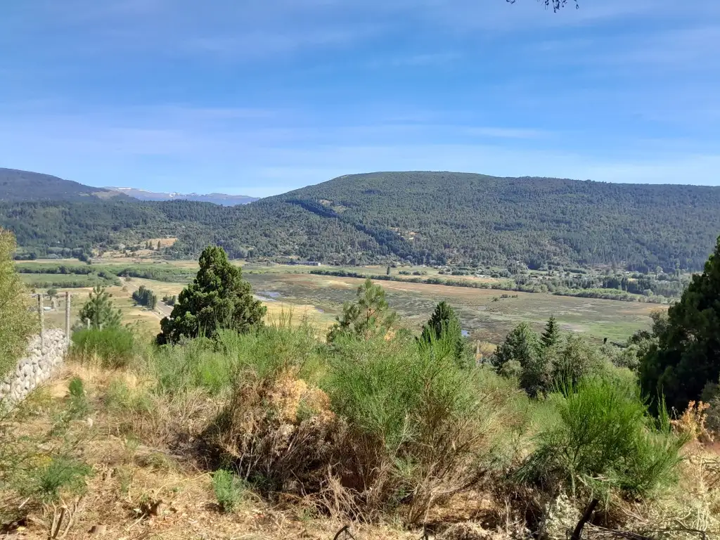 Lote Con Vistas En Barrio Residencial, B° Los Faldeos De Chapelco