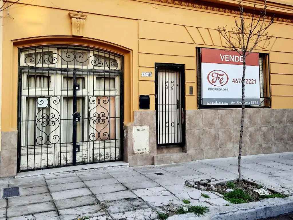 Casa de 4 ambintes en venta