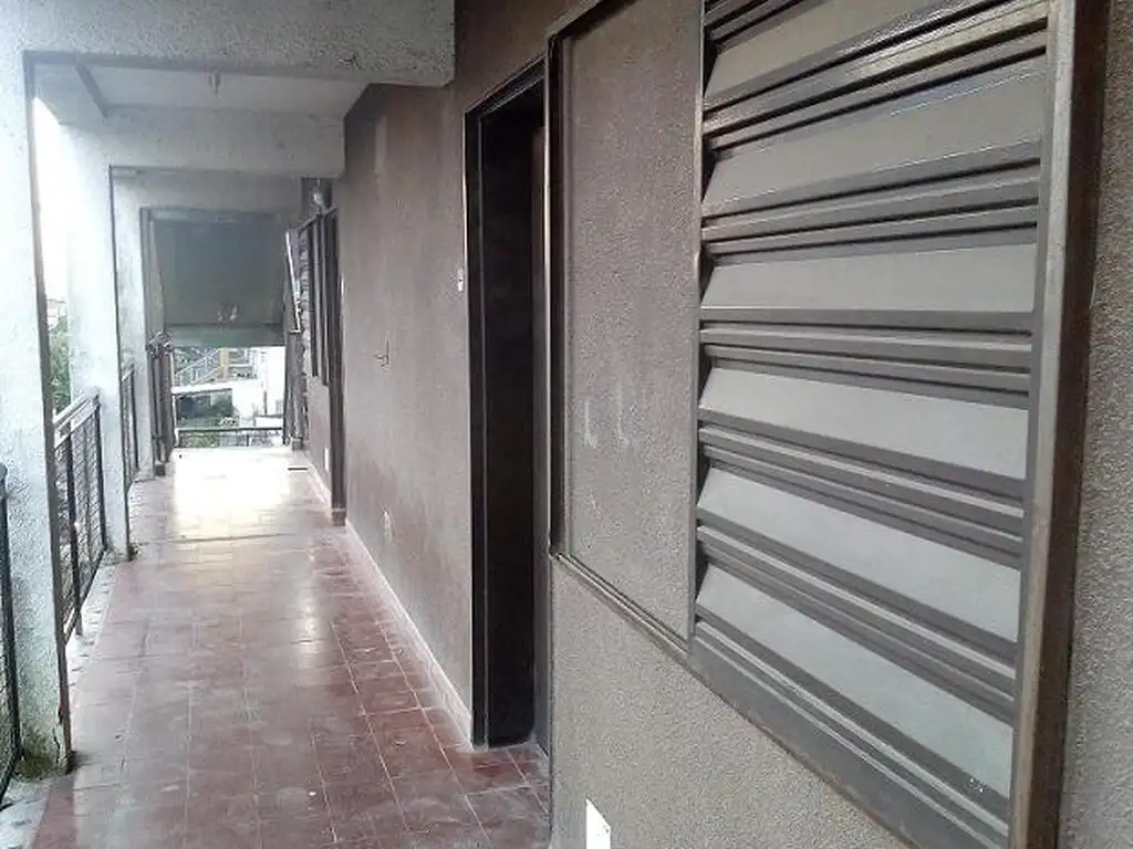 DEPARTAMENTO EN VENTA B POLICIAL 1 PISO B EDIFICIO 67