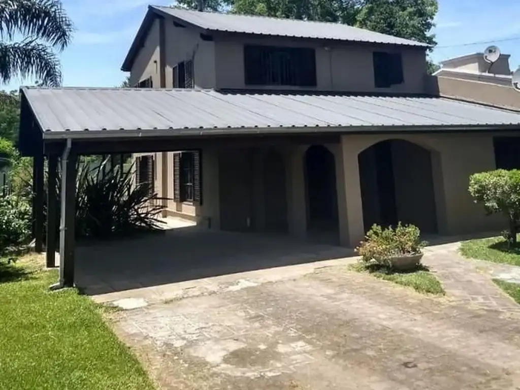 Excelente Casa Quinta en La Reja - Gran Parque y Piscina