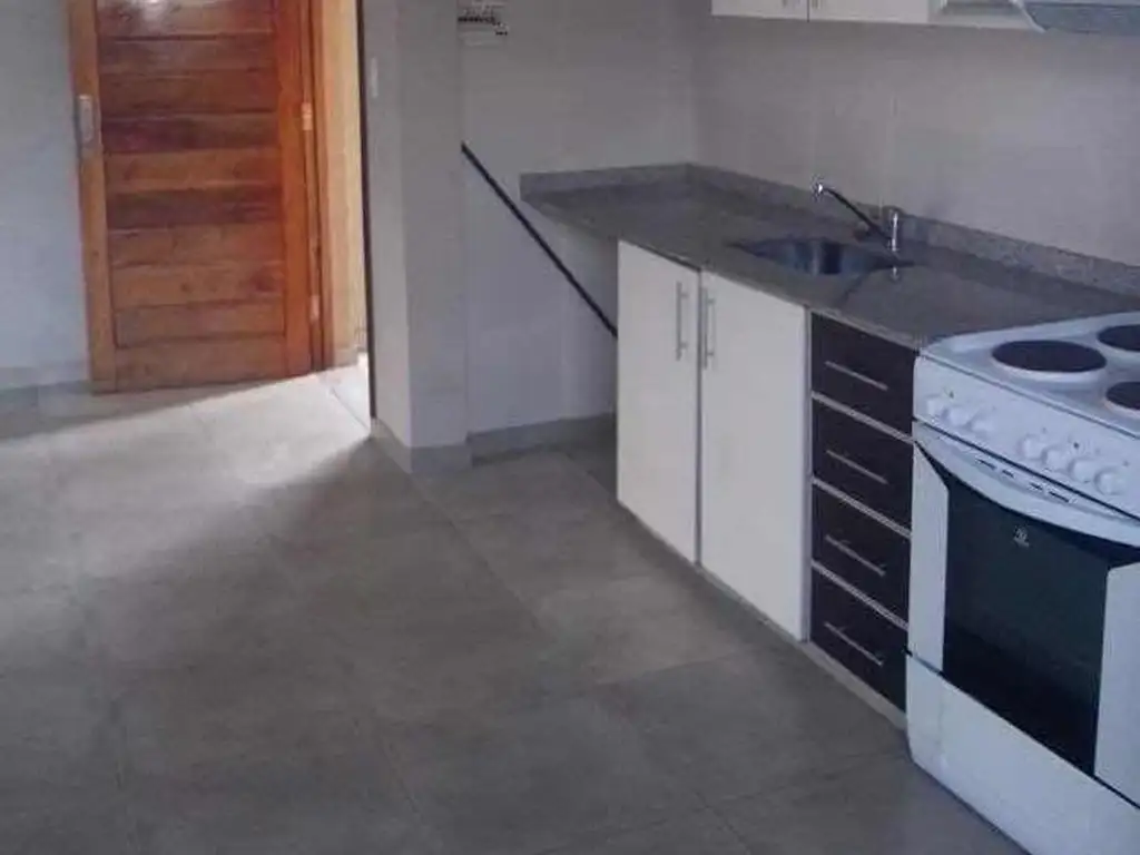 PH en venta - 1 dormitorio 1 baño - LOFT - 64mts2 - Bernal