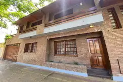 Casa en  La Plata - Dacal Bienes Raíces