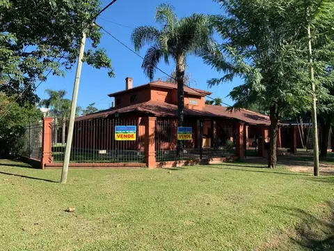 CASAS - CASA - LA LIGURIA, RESISTENCIA