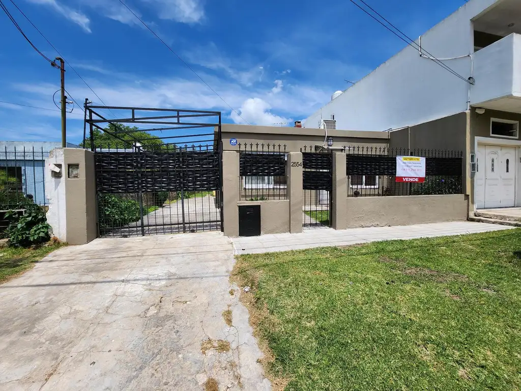 Casa en Venta, Villa de Mayo, Malvinas Argentinas, GBA Norte