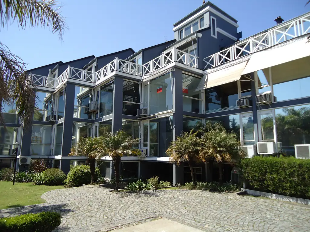 Excelente y luminosa oficina en venta en Lomas de San Isidro - Foto 0