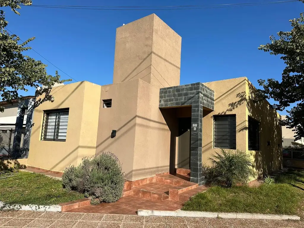 Casa a la venta Jardines del Olmo